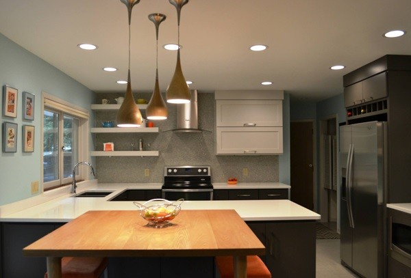 Đèn LED bulb kết hợp chao đèn thả trang trí phòng ăn 